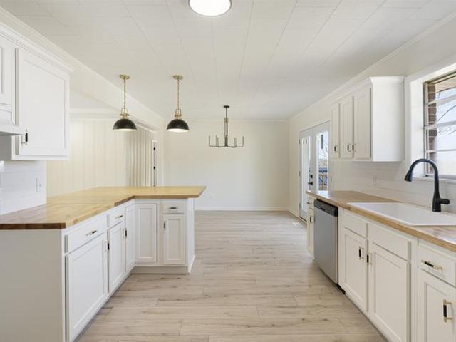 House for sale in Parrish, Alabama