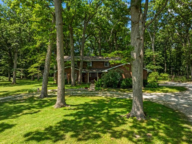 House for sale in Wapella, Illinois