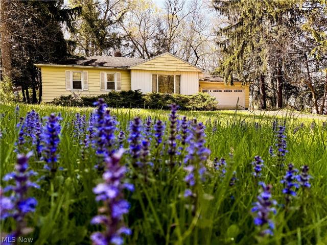 House for sale in Hinckley, Ohio