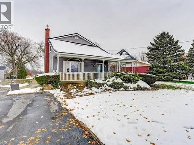 House for sale in Ancaster, Ontario