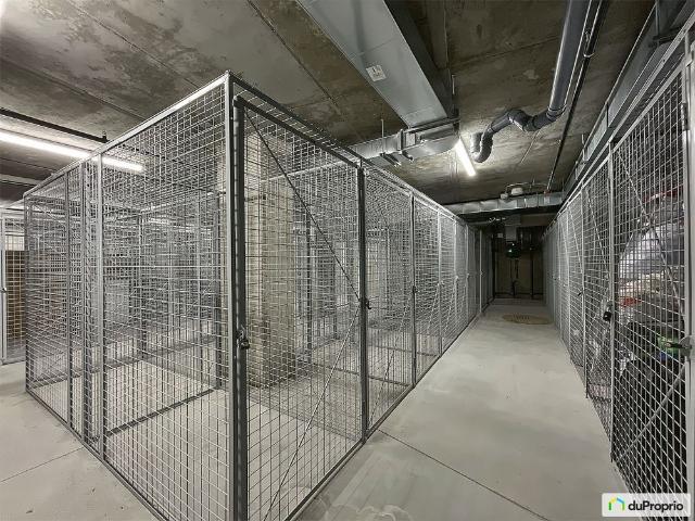 Apartment for rent in Village gai, Montréal