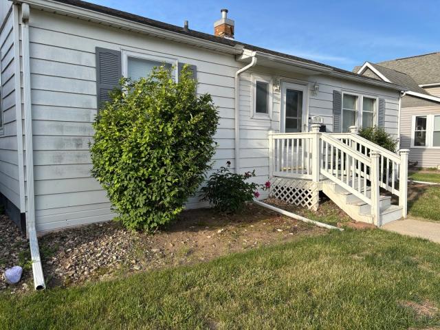 House for sale in Whiteside, Illinois
