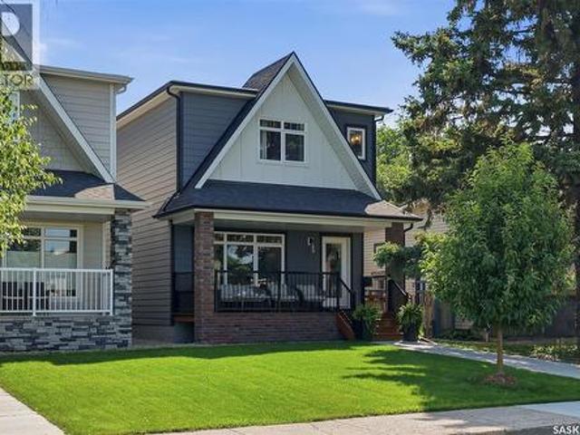 House for sale in Saskatoon, Saskatchewan