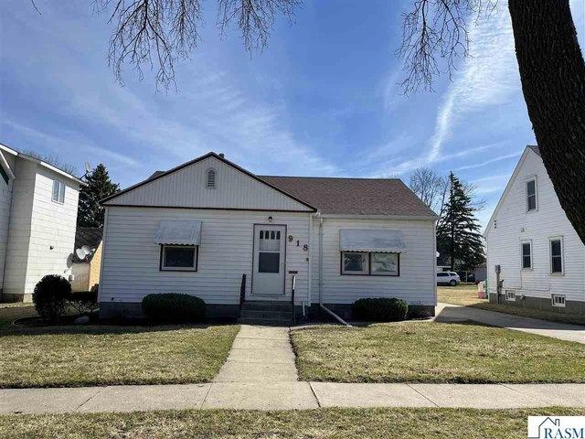 House for sale in Saint James, Minnesota