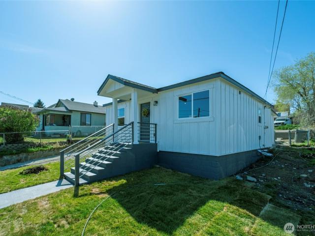 House for sale in Wenatchee, Washington