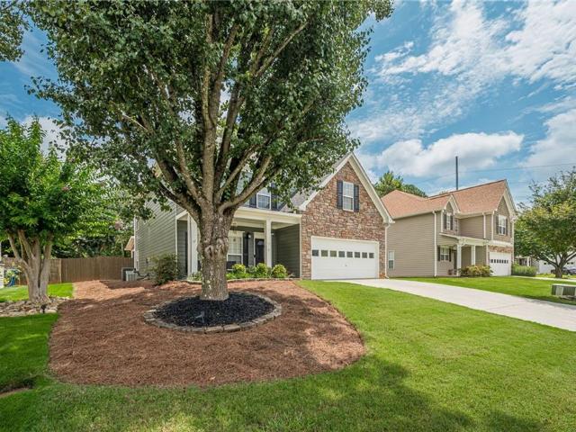 House for sale in Abington Green, Kennesaw