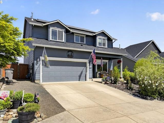 House for sale in Oregonia