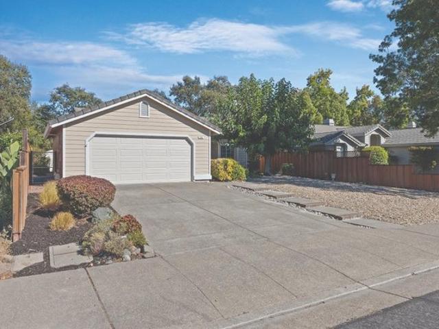 House for sale in Windsor, California