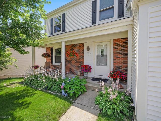 House for sale in Carol Stream, Illinois