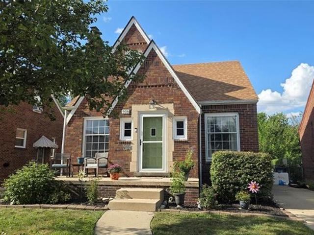 House for sale in Lincoln Park, Michigan