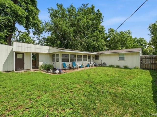 House for sale in Lake Orion, Michigan