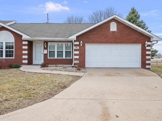 Condo for sale in Geneseo, Illinois