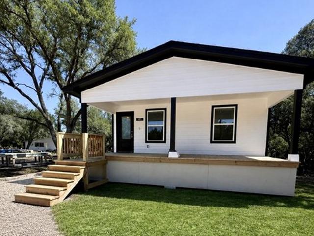 House for sale in Bandera, Bandera County
