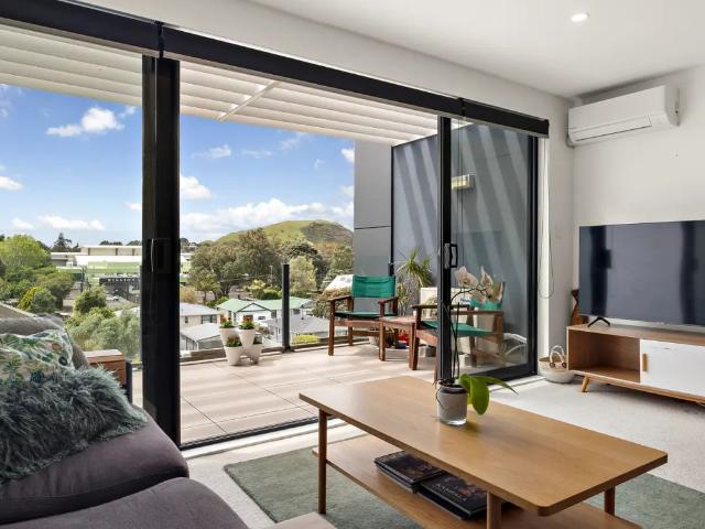 Apartment for rent in Mount Wellington