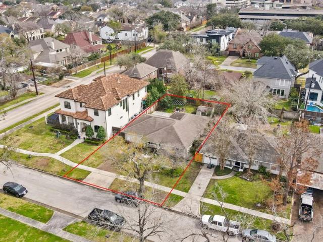 House for sale in Bellaire