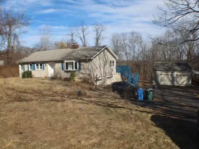 House for rent in Hamden