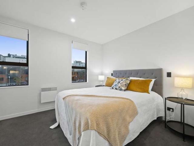 Townhouse for sale in Canterbury