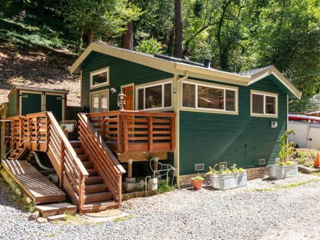 House for sale in Forestville, California