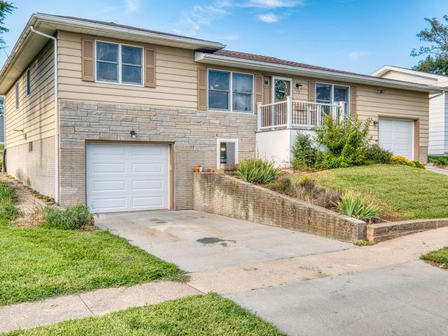 House for sale in Whiteside, Illinois