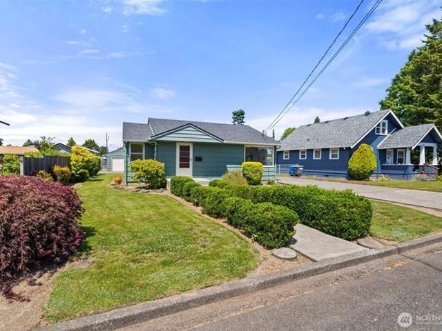 House for sale in Puyallup, Washington