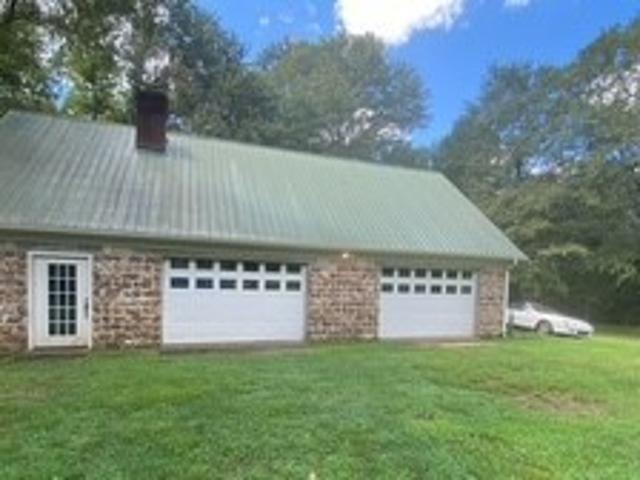 House for sale in Comer, Georgia