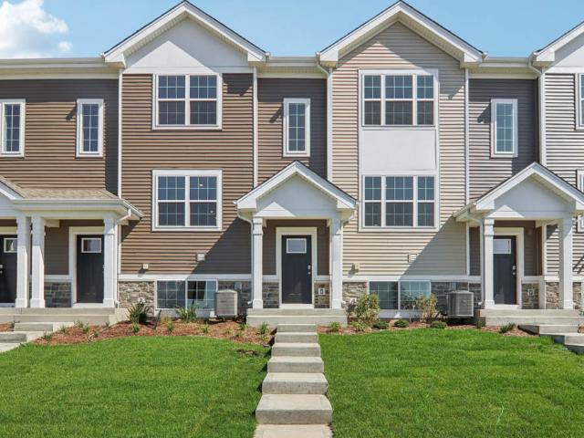 Property for sale in Hampshire, Illinois