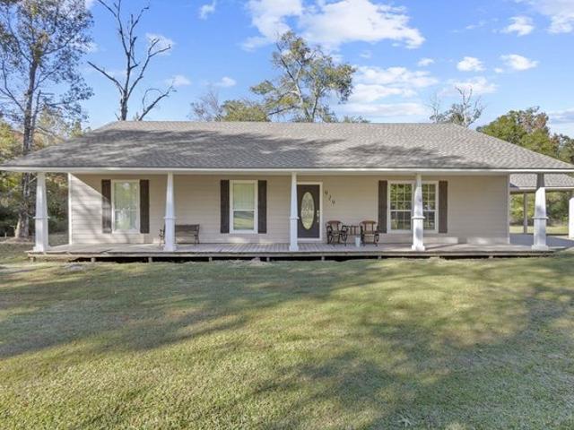 House for sale in Newton, Texas