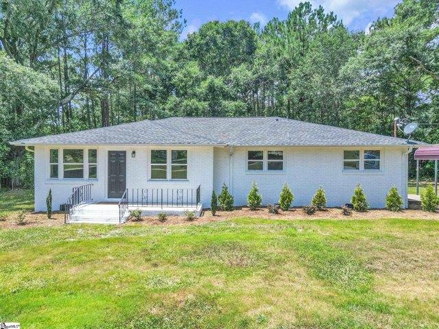 House for sale in Lyman, South Carolina