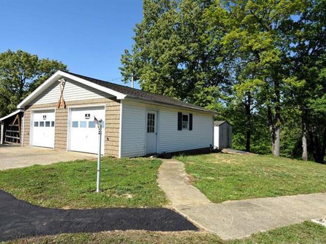 House for sale in Benton, Kentucky