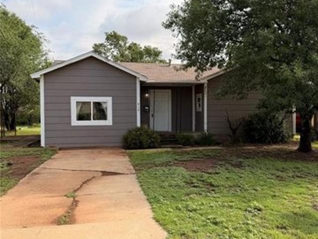 House for sale in Altus, Oklahoma