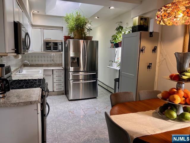 House for sale in Ridgefield, New Jersey