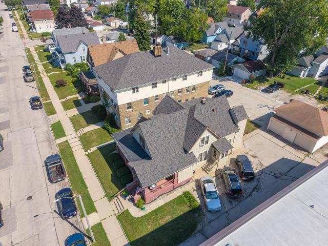 House for sale in Downtown District, South Milwaukee