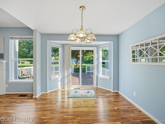 Condo for sale in Wixom, Michigan