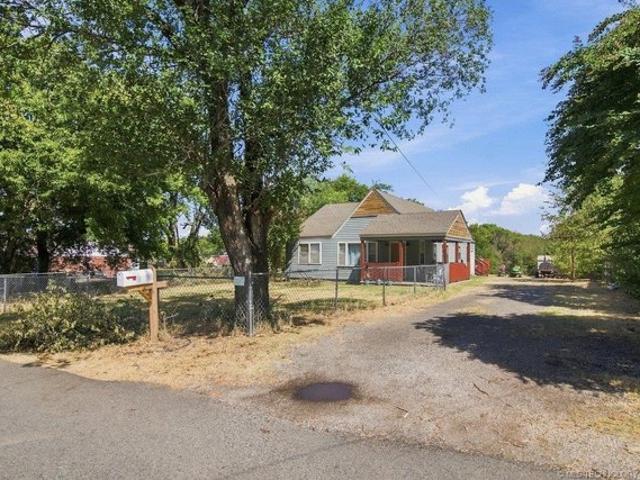 House for sale in Checotah, Oklahoma