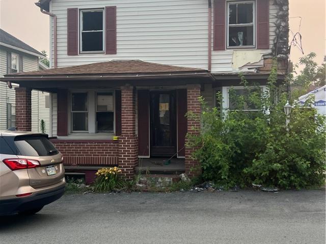 House for sale in Loyalhanna, Derry Township