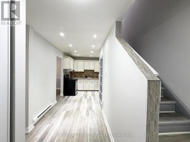 Townhouse for rent in Durham, Ontario