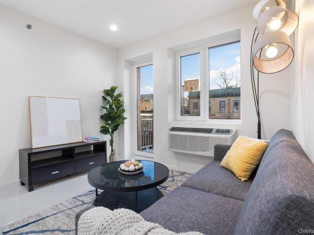 Condo for sale in Queens, Arverne