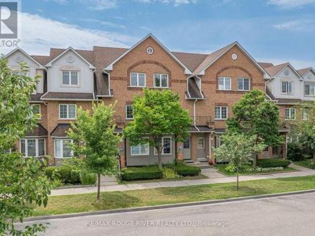 Townhouse for sale in Woburn, Ontario
