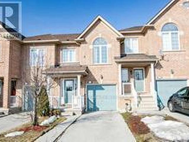 Townhouse for rent in Mississauga, Ontario