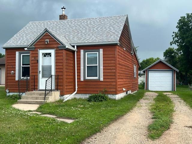 House for sale in Windom, Minnesota
