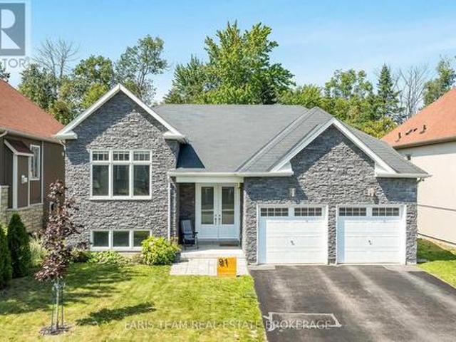 House for sale in Wasaga Beach, Ontario