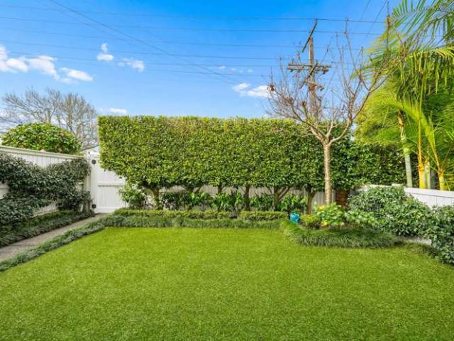 House for sale in Auckland, Oroua County
