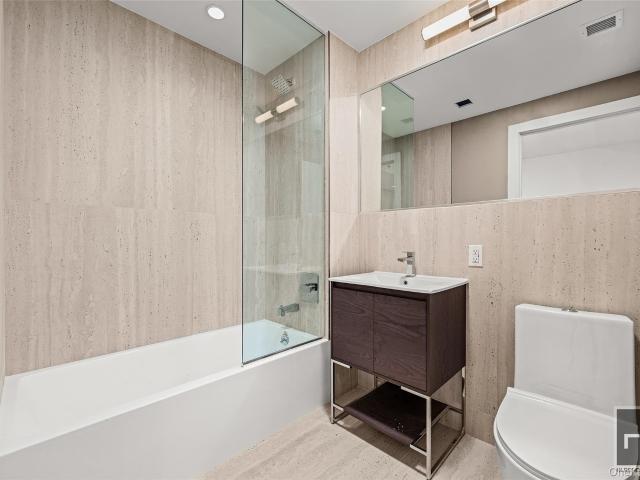 Property for rent in The Bronx, Arverne