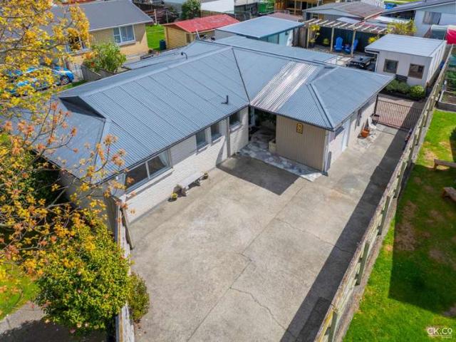 House for sale in Tōtara Park, Upper Hutt