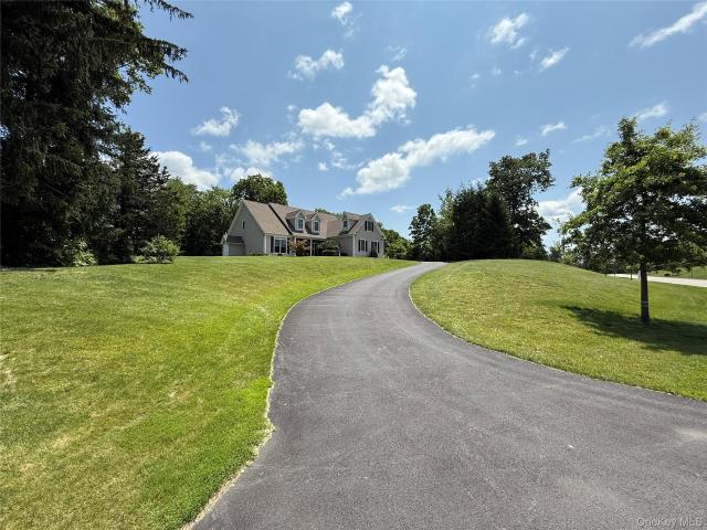 House for sale in Holmes, New York