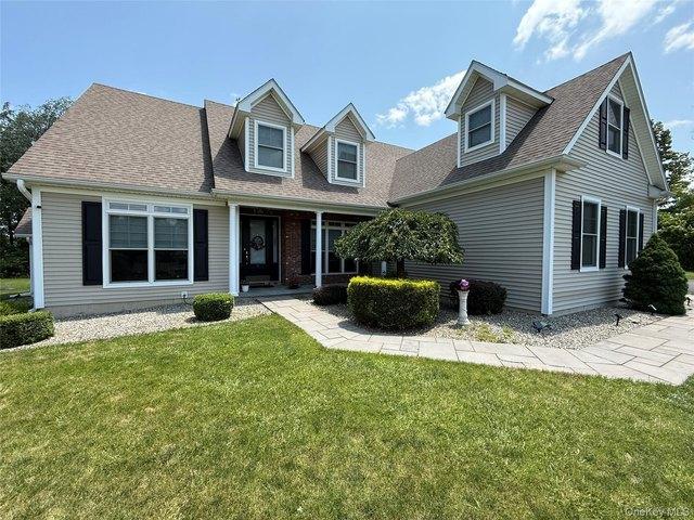 House for sale in Holmes, New York