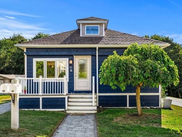 House for sale in Maple Park, Methuen