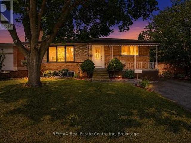 House for sale in Guelph, Ontario