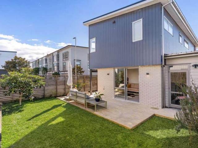 House for sale in Paremoremo, Oroua County