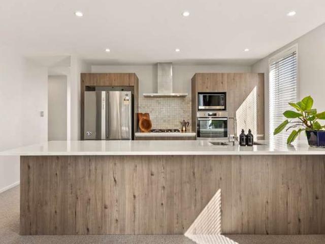 House for sale in Paremoremo, Oroua County
